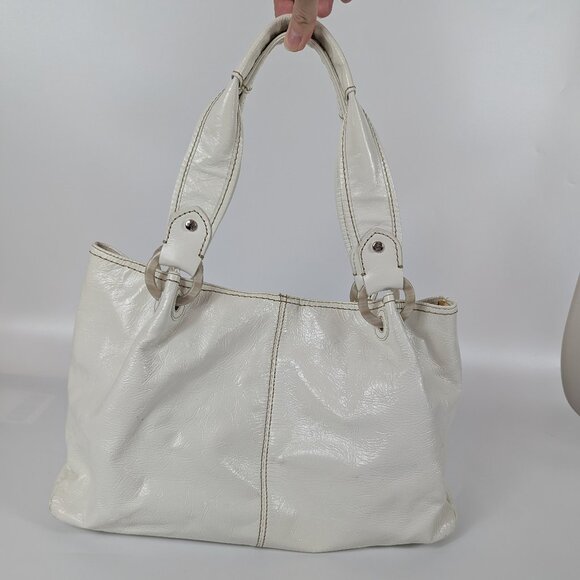 Fossil White Leather Large Slouch Hobo Purse Bag Key Charm EUC - Picture 2 of 14